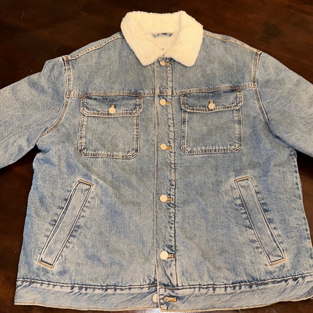 NEW H&M Lined Borg Denim Jacket